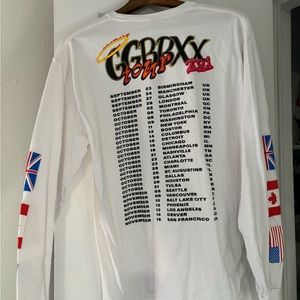 LANY TOUR SWEATSHIRT